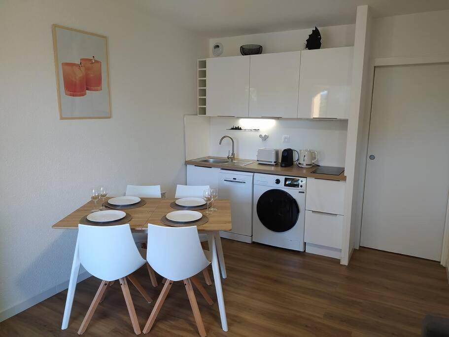 Ideal Saint Raphael Piscine Clim Parking Apartment Bagian luar foto