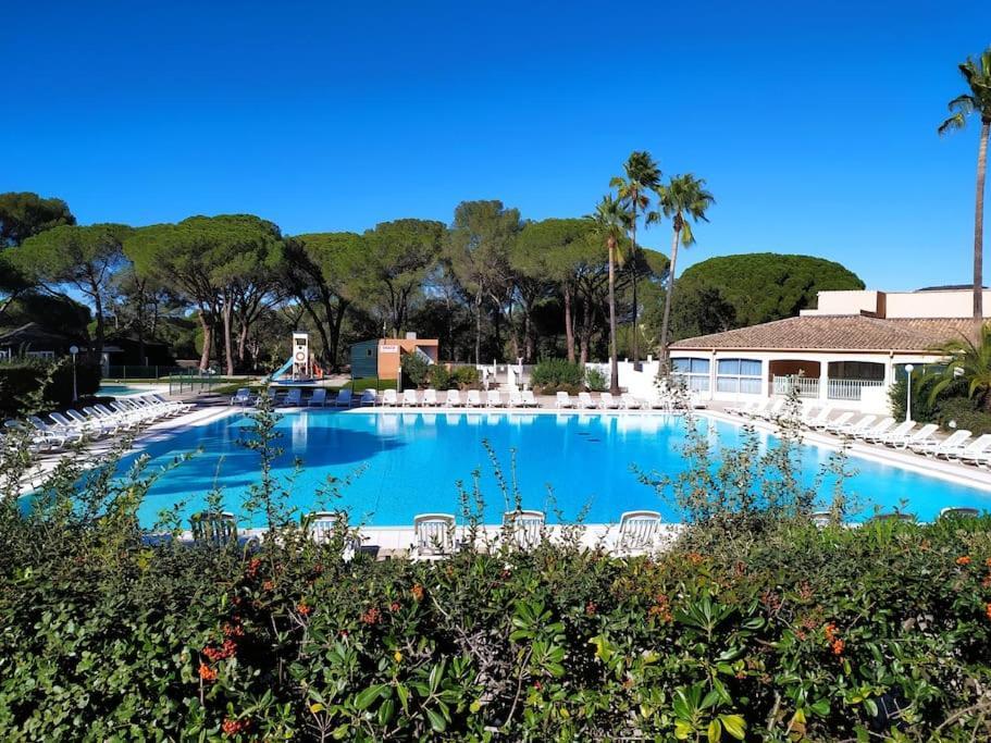 Ideal Saint Raphael Piscine Clim Parking Apartment Bagian luar foto